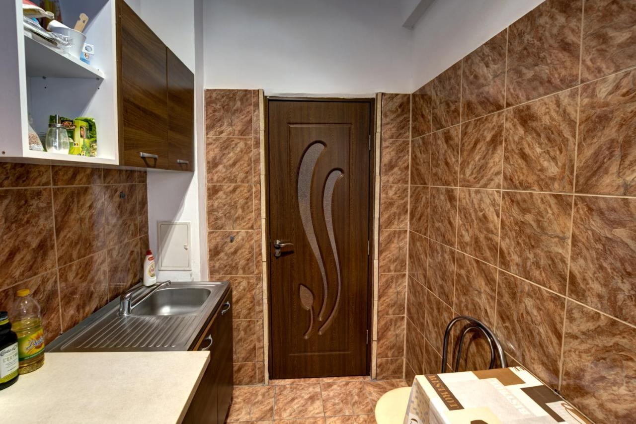 Ultracentral Universitate Apartment Bucharest Luaran gambar